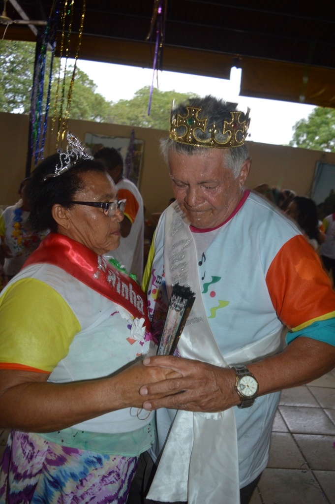 Idosos animam no Bloco Balança mas não Cai no carnaval 2015 - Imagem 34