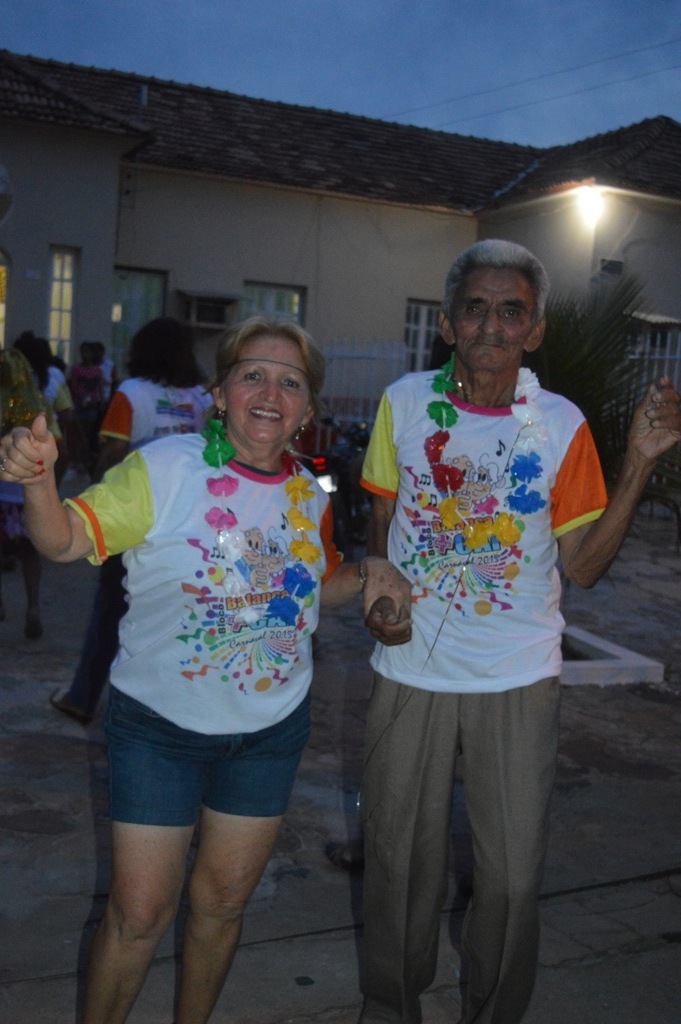 Idosos animam no Bloco Balança mas não Cai no carnaval 2015 - Imagem 51