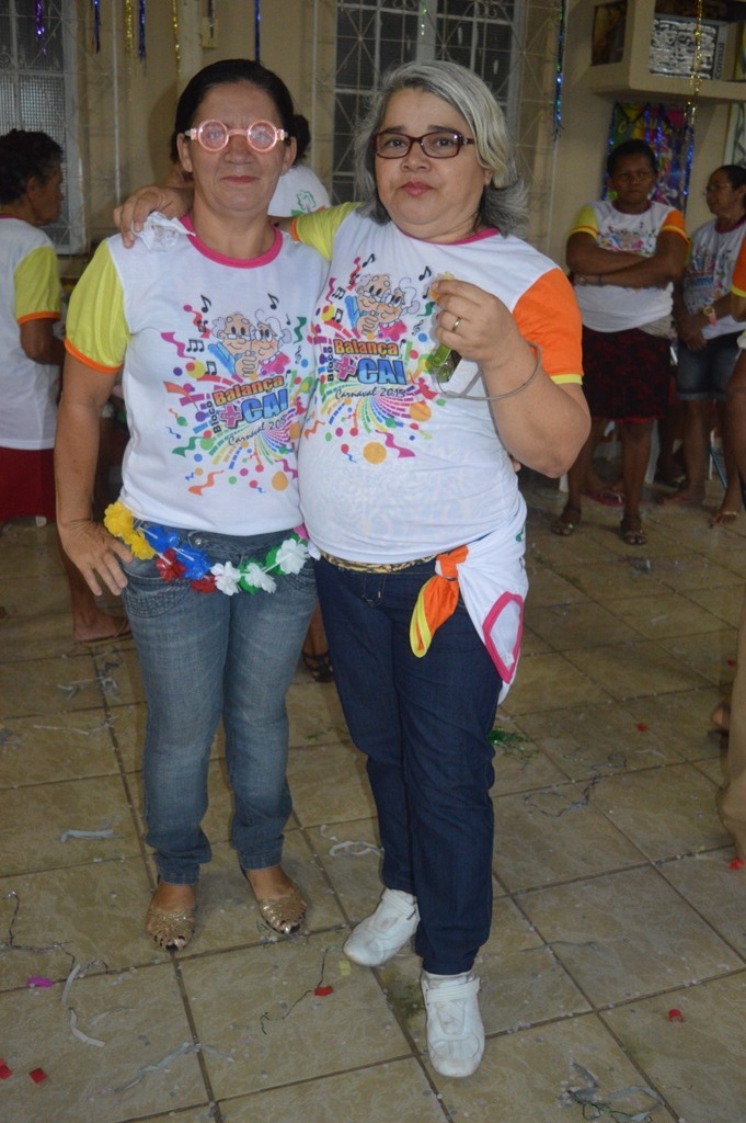 Idosos animam no Bloco Balança mas não Cai no carnaval 2015 - Imagem 36