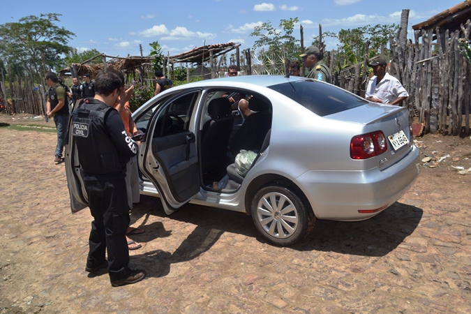 Polícia faz megaoperação e prende o maior traficante de Campo Maior - Imagem 9