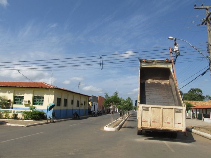 Equipe de iluminação troca lâmpadas no Centro e Bairros de Agricolândia - Imagem 12