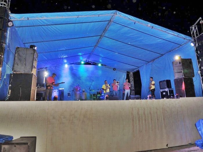 Público prestigia o Baile à Fantasia realizado sexta na AABB - Imagem 16