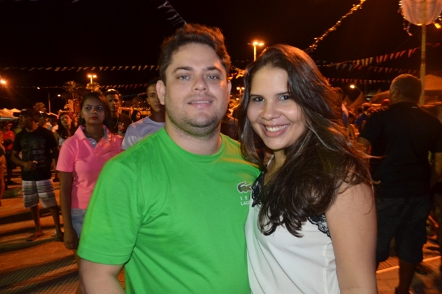 Corso e banda Nairê agitam a primeira noite de Carnaval em Campo Maior - Imagem 4