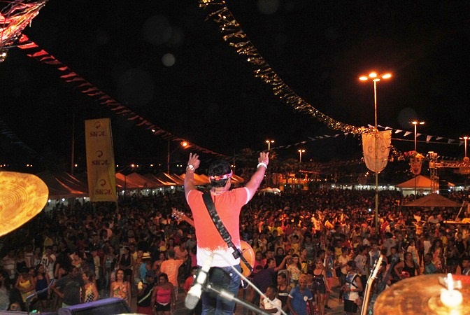 Patchanka leva mais de 15 mil pessoas no Carnaval de Campo Maior - Imagem 1