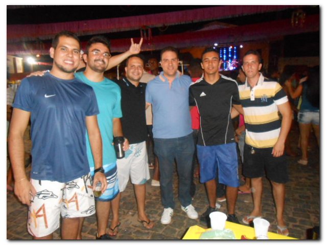 Primeira noite de Carnaval em Inhuma começa com muita alegria! - Imagem 5