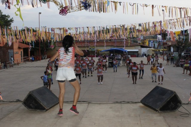 Mais de 1.500 pessoas participaram da festa de carnaval em Miguel Alves  - Imagem 1