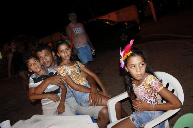 Mais de 1.500 pessoas participaram da festa de carnaval em Miguel Alves  - Imagem 2