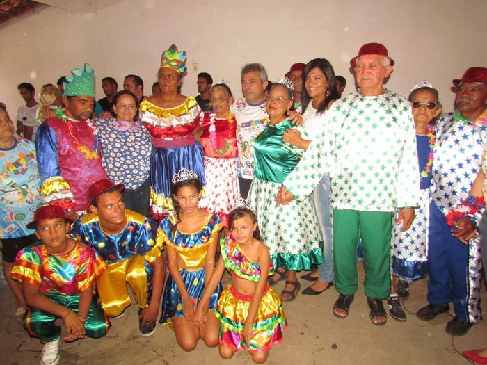 Prefeito Edílson Capote participa do terceiro carnaval do idoso - Imagem 9