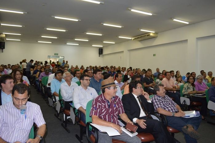 Prefeito Zé Resende participa da Assembleia Geral Extraordinária da APPM - Imagem 6