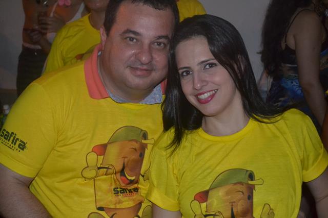 Venicio do Ó e prefeitos da região participam do corso em Valença   - Imagem 83