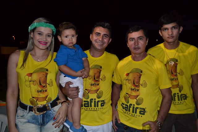 Venicio do Ó e prefeitos da região participam do corso em Valença   - Imagem 49