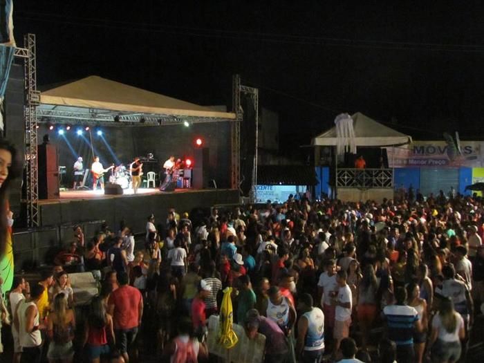 Lotação na primeira noite de Carnaval em Barras! - Imagem 12