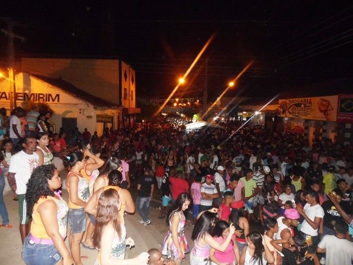 Veja cobertura da segunda noite do carnaval em União; fotos! - Imagem 5