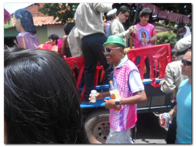 Bloco “Vai Quem Quer” arrasta multidão em Inhuma  - Imagem 10