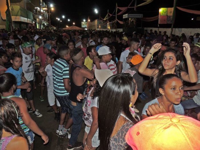 Quase 10 Mil pessoas estavam no corrador da folia da 2ª noite de carnaval - Imagem 22