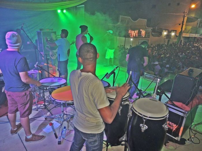 Quase 10 Mil pessoas estavam no corrador da folia da 2ª noite de carnaval - Imagem 6