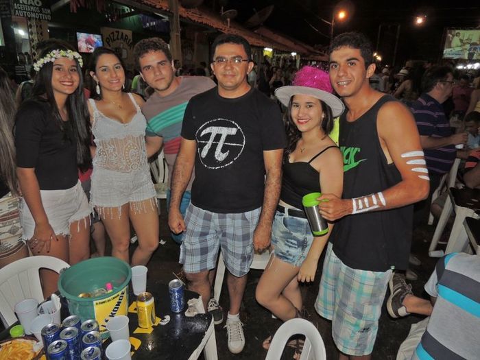 Quase 10 Mil pessoas estavam no corrador da folia da 2ª noite de carnaval - Imagem 1