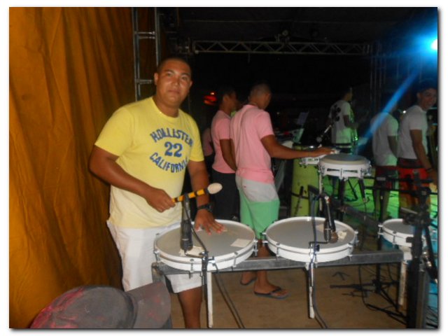 Segunda noite de Carnaval de Inhuma foi bastante animada - Imagem 7