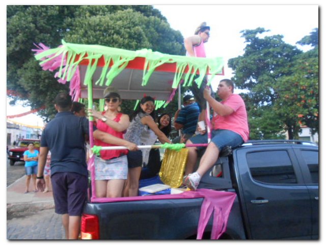 Desfile do Bloco “Vai Quem Quer” e o Corso - Imagem 33