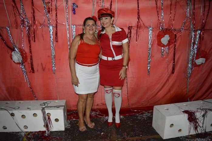 Sucesso no IV Baile Vermelho e Branco - Imagem 45