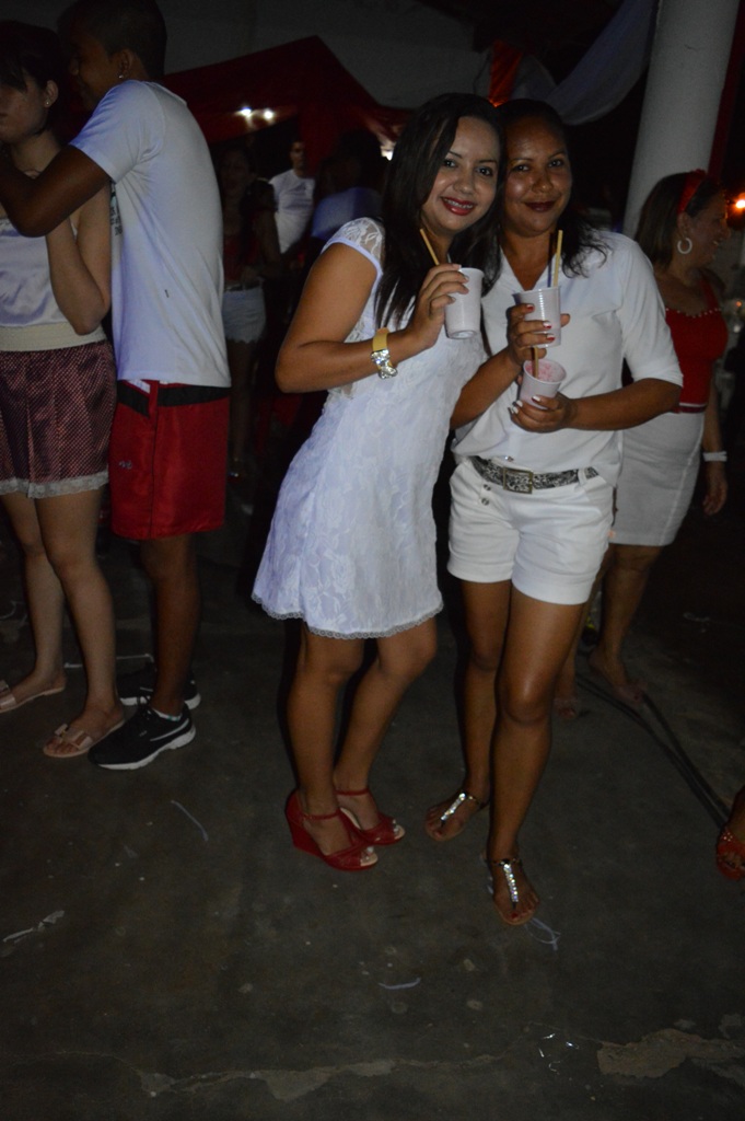 Sucesso no IV Baile Vermelho e Branco - Imagem 65
