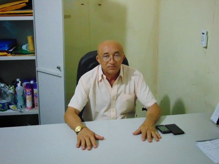 Prefeitura entrega cadeiras e mesas para as Secretarias - Imagem 4