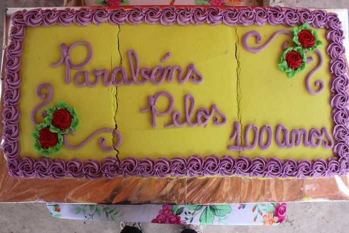 Senhora completa 100 anos e recebe homenagem surpresa família em São João do Arraial - Imagem 2