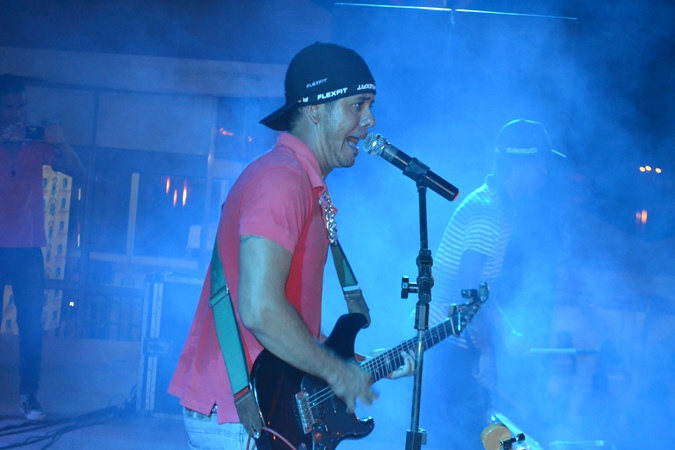 Multidão prestigia o encerramento do Carnaval em Campo Maior - Imagem 3