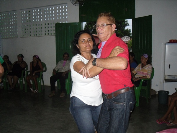 Idosos de Pimenteiras ganham baile de carnaval  - Imagem 6