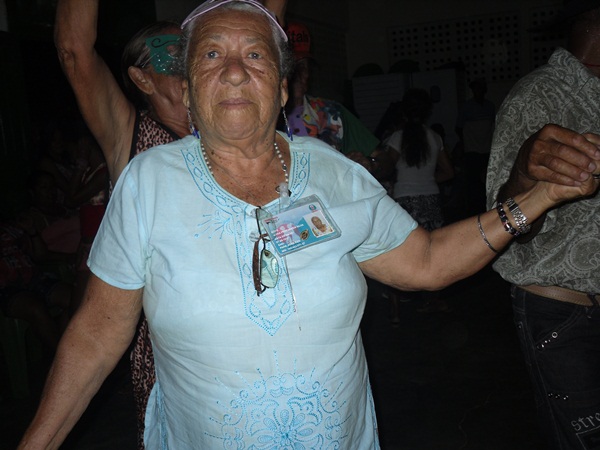 Idosos de Pimenteiras ganham baile de carnaval  - Imagem 20