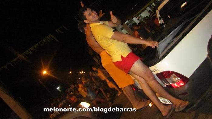 Alegria e descontração no tradicional 'Bloco dos Sujos' - Imagem 60