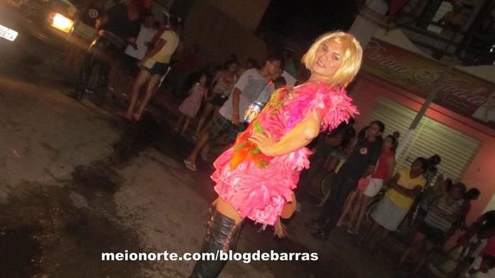 Alegria e descontração no tradicional 'Bloco dos Sujos' - Imagem 16