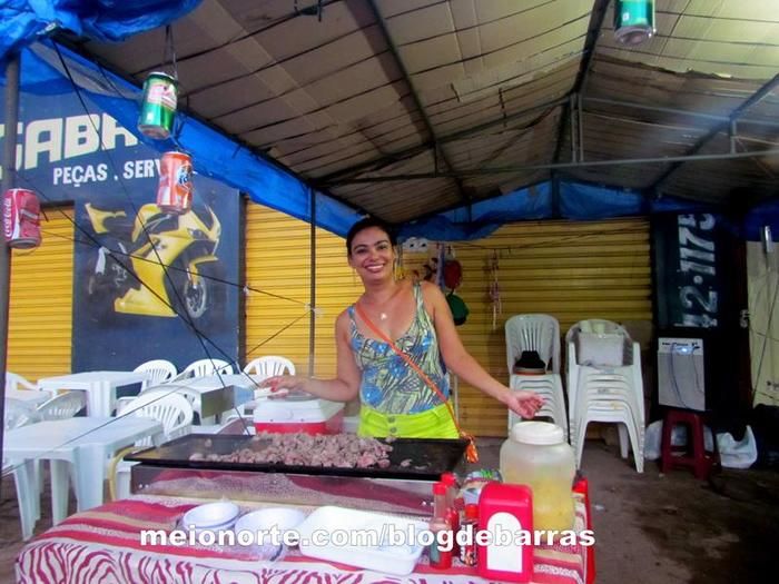Alegria e descontração no tradicional 'Bloco dos Sujos' - Imagem 3