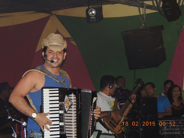 Prefeitura de Monsenhor Gil, realiza o maior carnaval da história do município - Imagem 4