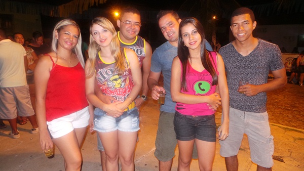 Carnaval em Pimenteiras teve Capilé e Felipe e Banda Envolvente - Imagem 4