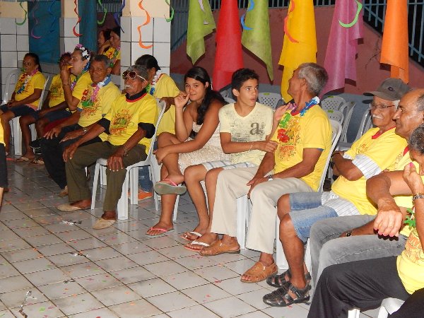Social realiza Carnaval para os Idosos de Lagoinha - Imagem 21