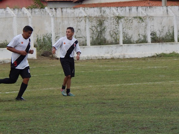 Quarentões de Lagoinha faz estréia com Vitoria  - Imagem 19