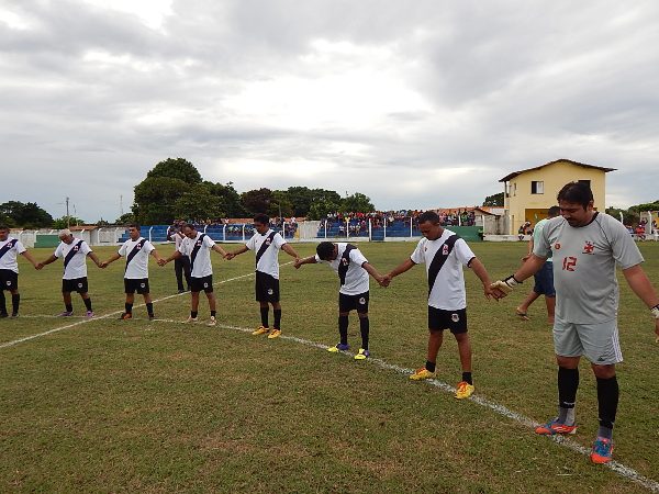 Quarentões de Lagoinha faz estréia com Vitoria  - Imagem 2
