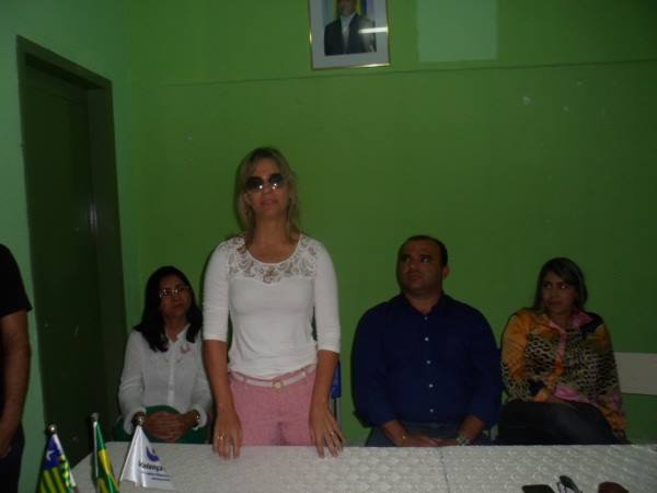 Cláudia Roberta assume Secretaria do Trabalho e Emprego - Imagem 10