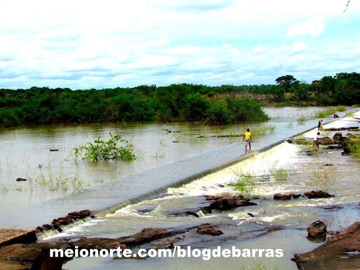 Rio Longa cheio atrai visitantes - Imagem 11