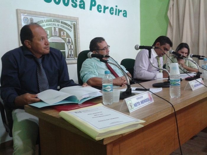 Câmara Municipal de Prata do Piauí realiza primeira Sessão Ordinária de 2015 - Imagem 12