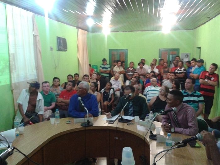 Câmara Municipal de Prata do Piauí realiza primeira Sessão Ordinária de 2015 - Imagem 10