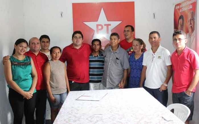 Deputado Limma, participa de comemoração de 35 anos do PT em São João do Arraial - Imagem 16