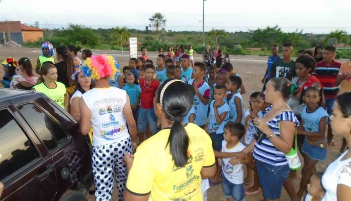 Crianças, adolescentes e idosos do SCFV caem na folia às vésperas do carnaval - Imagem 3