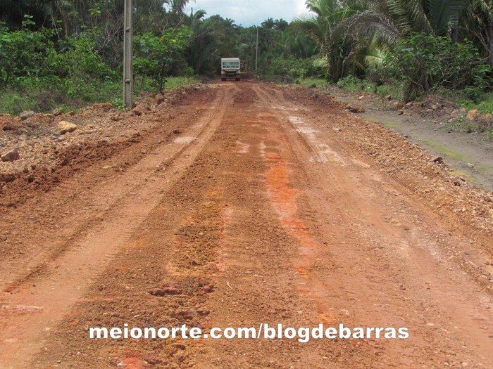 Prefeitura recupera mais estradas no interior do município - Imagem 4