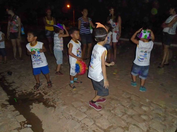 Crianças, adolescentes e idosos do SCFV caem na folia às vésperas do carnaval - Imagem 34