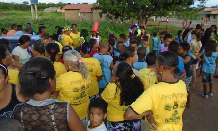 Crianças, adolescentes e idosos do SCFV caem na folia às vésperas do carnaval - Imagem 4