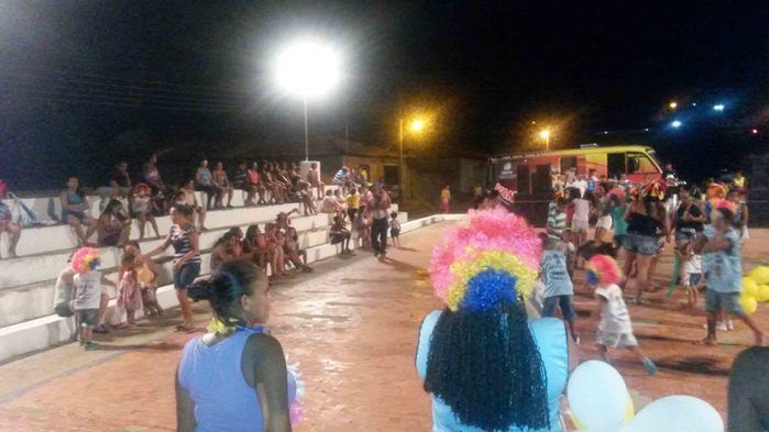 Crianças, adolescentes e idosos do SCFV caem na folia às vésperas do carnaval - Imagem 119