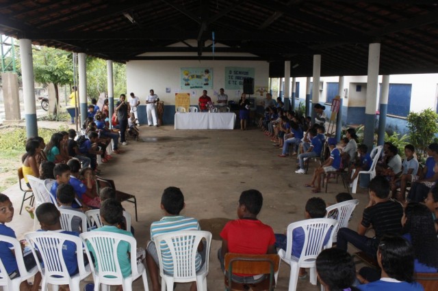 Prefeita reforça compromisso com educação na abertura do período letivo em Miguel Alves - Imagem 3
