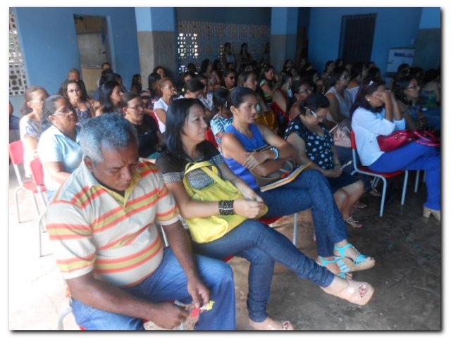 Secretária de Educação realizou um Encontro Pedagógico com os professores da rede municipal de ensino - Imagem 9